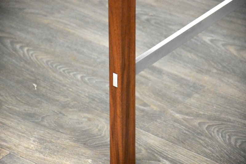 Paul McCobb for Calvin Walnut Dining Table gallery