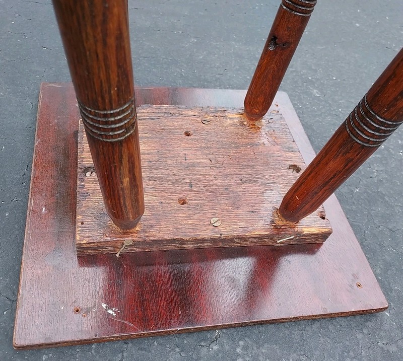 Vintage 1950's Two-Tier Oak Parlor Side Table with Turned Legs 16" Tall gallery