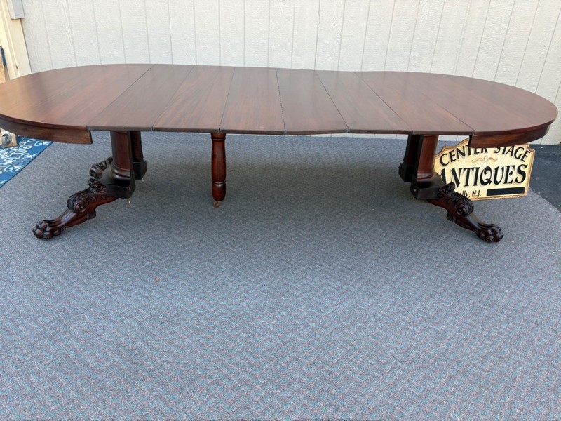 67769 Victorian Mahogany Round Dining Table with Claw Feet and 6 – 11 ” Leaves