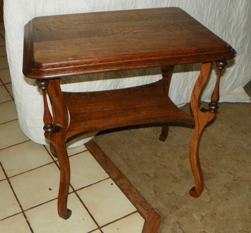 Quartersawn Oak Center Table / Parlor Table (PRT40) gallery
