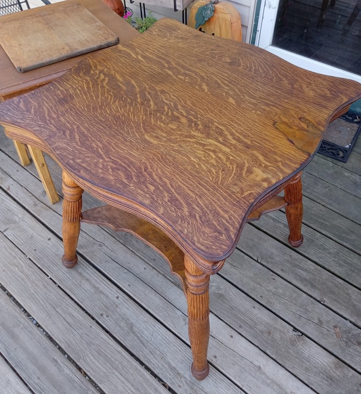 Carved Quartersawn Oak Parlor Table / Center Table (PRT24) gallery