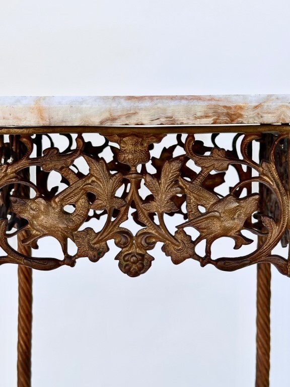 BEAUTIFUL MARBLE AND GILT BRONZE SIDE TABLE gallery