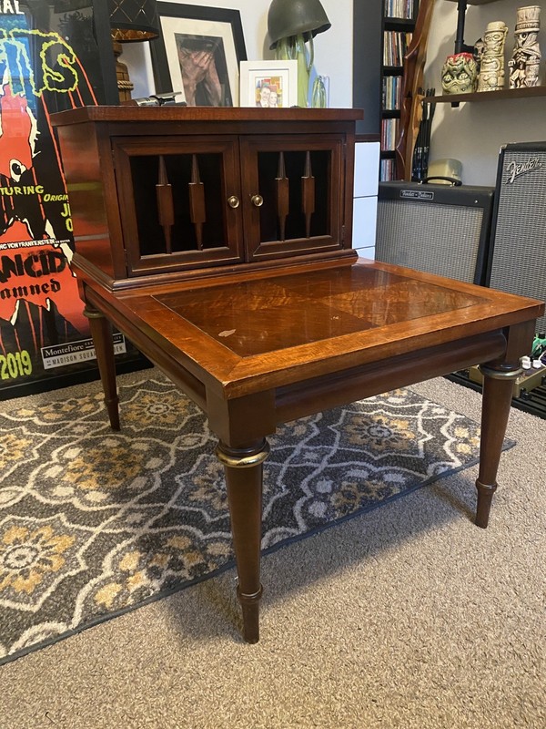 Lane Altavista VA Mid Century Step Cabinet Side Table Style 767 Gold Trim 1956
