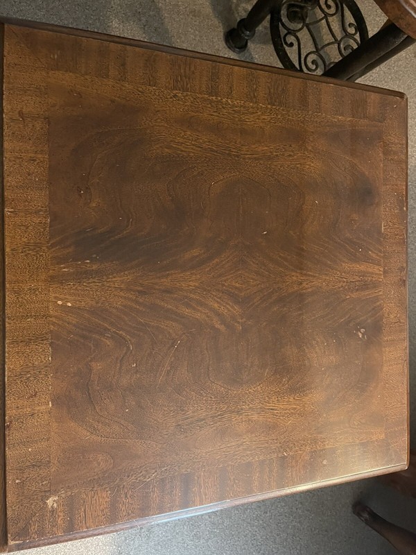 Great Quality Henredon square Table. 26x26 X25” Height. DFW delivery available gallery