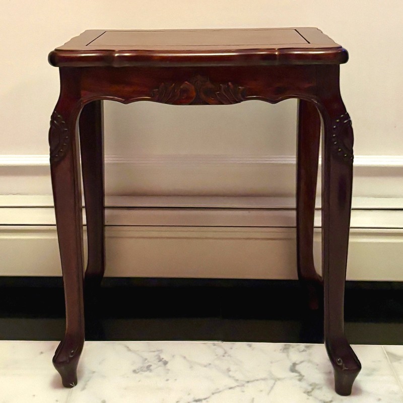 Queen Anne Style Carved Wood Side Table Cabriole Legs 16×12