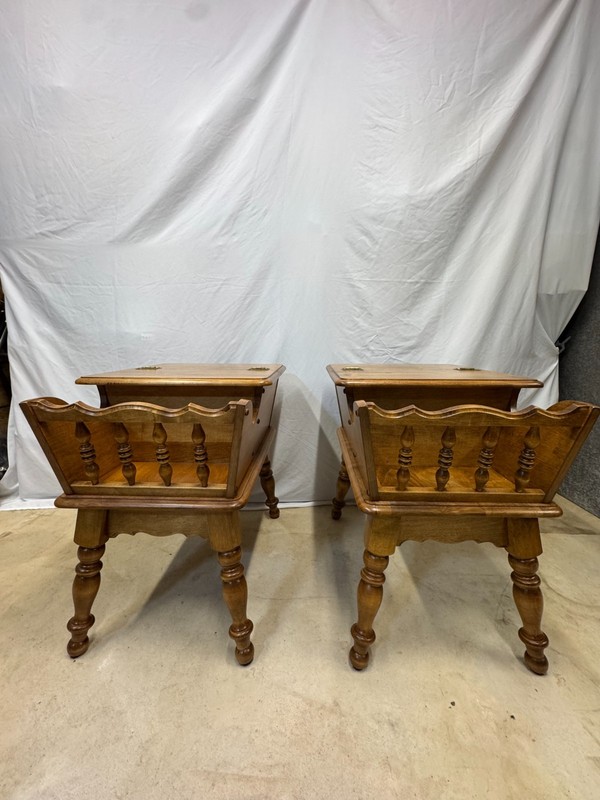 Vintage Solid Maple Dough Box End Tables Set of 2 Magazine Rack MCM Colonial
