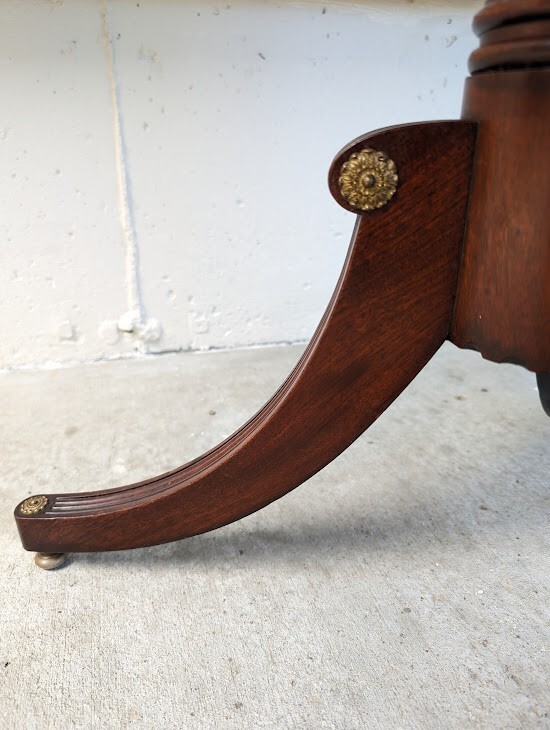 Antique IRVING & CASSON - A H DAVENPORT FEDERAL STYLE TILT TOP TABLE Bench Made gallery