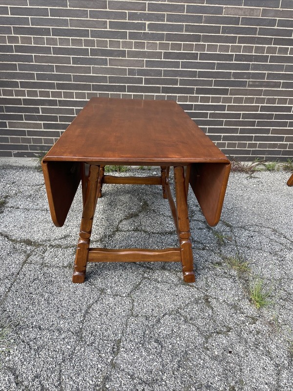Vintage Cushman Colonial Herman DeVries Maple Butterfly Dropleaf Table # 4-43 gallery