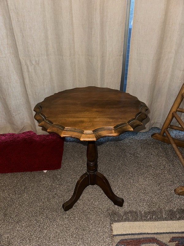Antique Tilt Top Pie Crust Table Early American Victorian Furniture gallery