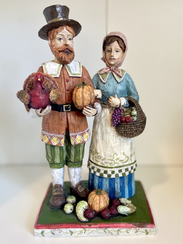 9.5-Inch Harvest /Thanksgiving Pilgrim Couple Man Woman Figurine – Tabletop