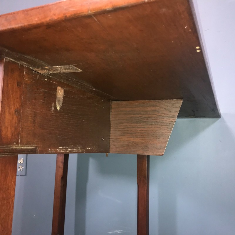 18th Century Walnut Pembroke Table gallery