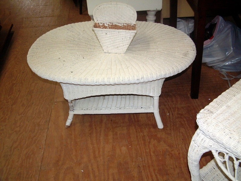 Wicker Coffee Table Antique, Rare Original Oval 37 X 25 X 17, NICE gallery