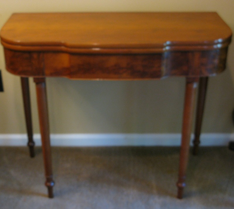 ANTIQUE AMERICAN CHEERY WOOD FOLD TOP CARD TABLE, PENNSYLVANIA, c.1815
