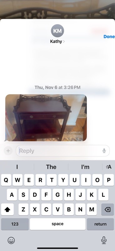 Beautiful Vintage Mohagany Table No Scratches -excellent Condition.