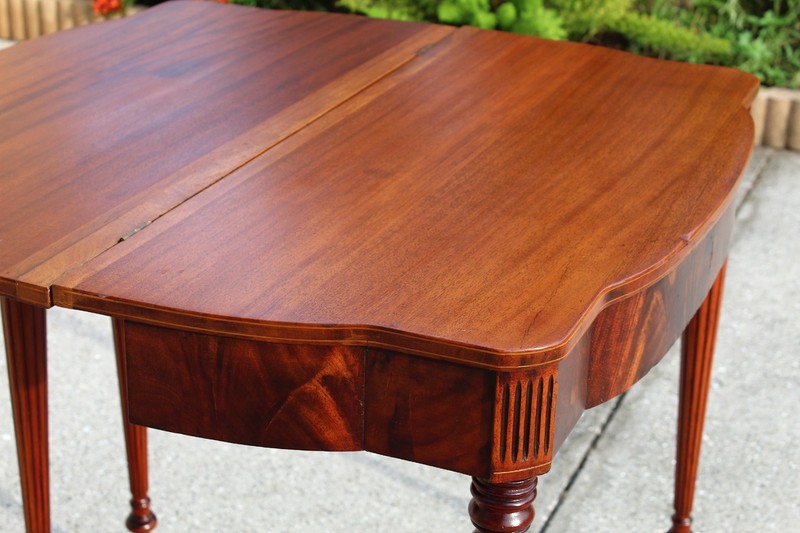 Antique Early 20th-Century Flame Mahogany Gateleg Game Table or Desk gallery