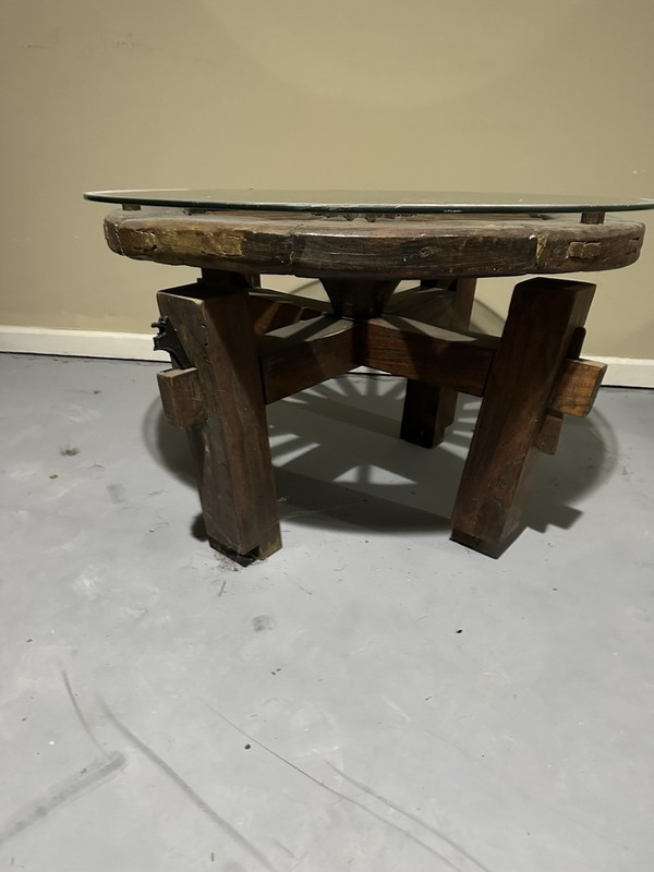 Antique Wagon Wheel Table. Early American Style. Solid Oak. Circa 1900. gallery