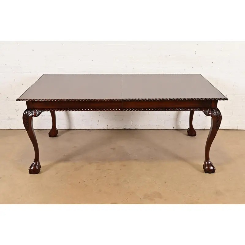Henredon Style Chippendale Mahogany Extension Dining Table, Newly Refinished gallery