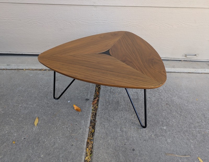 Mid Century Modern Style Guitar Pick Triangle Walnut Coffee Table Iron Legs K82 gallery