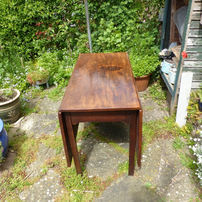 Antique Solid Elm Gate-Leg Table ~ Late 18th / Early 19th Century gallery