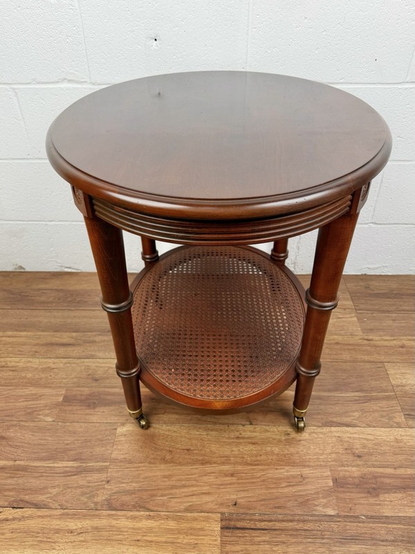 Ethan Allen British Classics Old World Treasures Accent Oval End Table #29-8923 gallery