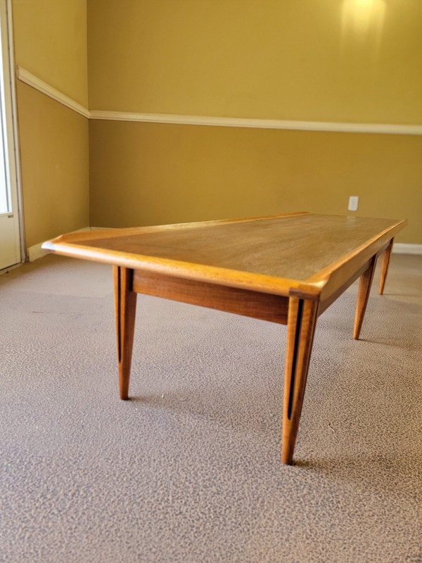 Mid Century Bassett "surfboard" coffee table *RESTORED*STUNNING* gallery