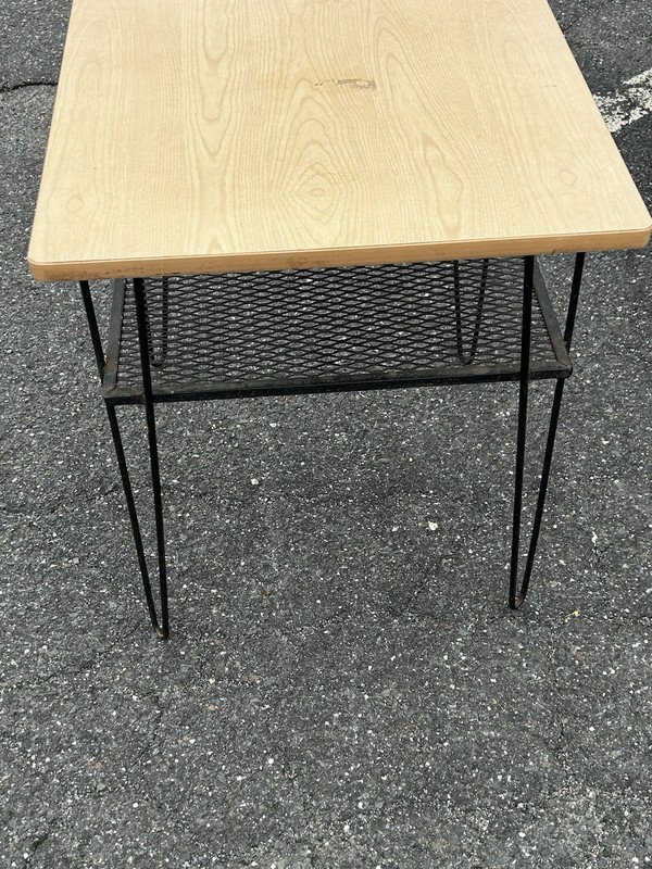 Vintage MCM Mid Century Modern Wrought Iron Hairpin Legs Formica Side Table Rare gallery
