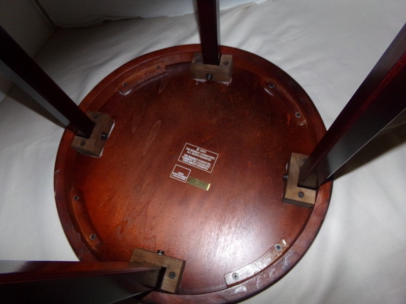 Vintage 2004 The BOMBAY Company Cherry Color Wooden Table 26"H gallery