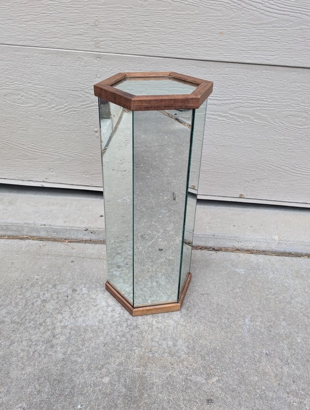 Vintage 25" Mid Century Modern Mirrored Hexagon Pedestal Plant Stand Table Wood gallery