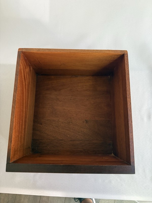 Imperial Grand Rapids Martha Washington Table gallery