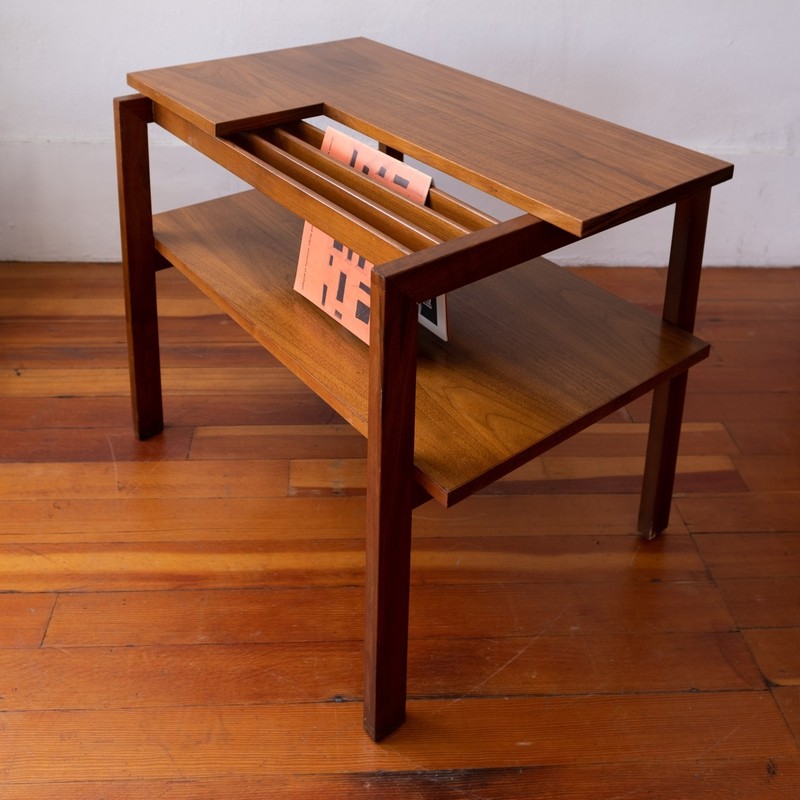 Impossibly Rare Greta Magnuson Grossman Magazine End Table Mid Century Modern gallery