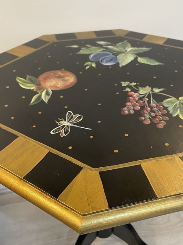 Vintage Hollywood Regency Gilt Octagonal Tilt Top Tea Table Gold Tripod Pedestal gallery