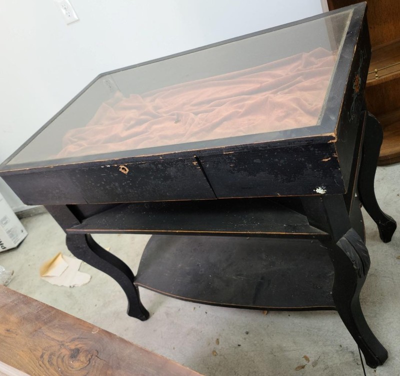 Antique Vitrine Display Table – Tole Painted Floral – GDC – USEFUL ANTIQUE TABLE gallery
