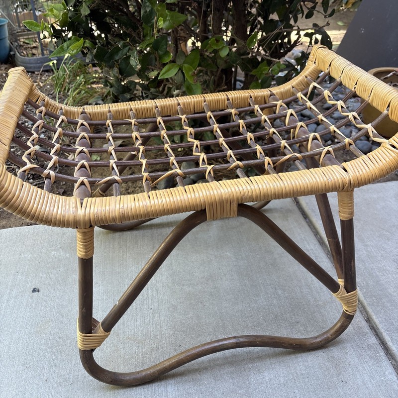 Vtg MCM Asian Boho Chic Wicker Rattan Curved Foot Stool 17”H 23”L 13”W gallery