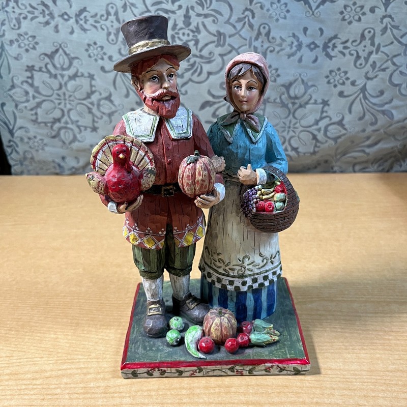 Thanksgiving Pilgrim Couple Man Woman Figurine – Tabletop 10”