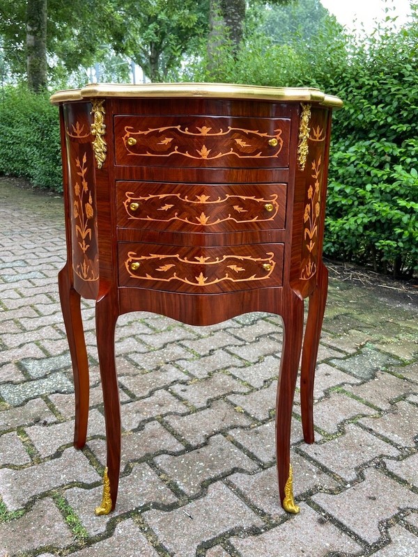 Night Stands Commodes Pair French Louis XVI Mahogany Inlay Vintage Set of 2. gallery