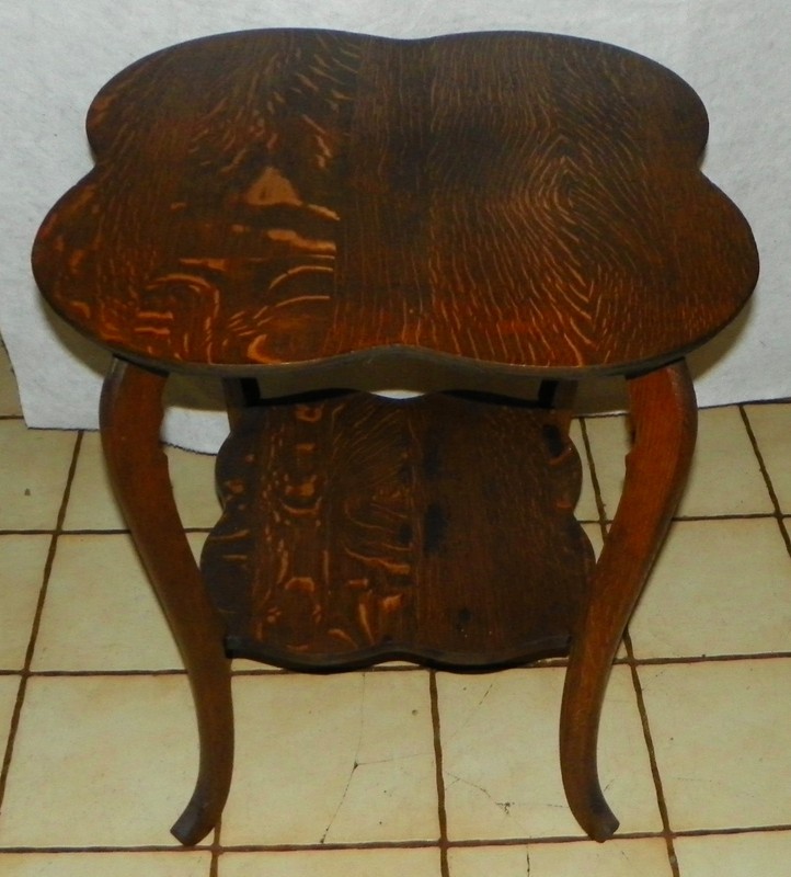 Solid Quartersawn Oak Four Leaf Clover Center Table / Parlor Table (PRT7)