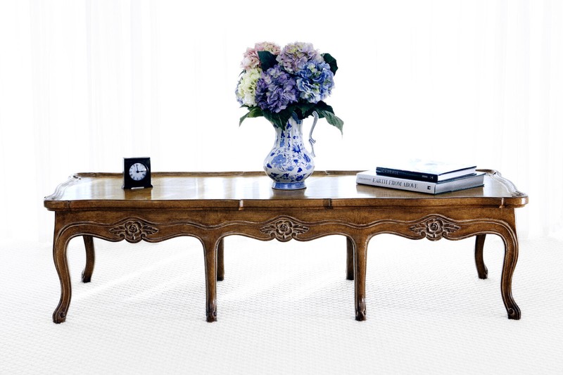 Provincial Louis XV French style Cocktail Table / Coffee Table