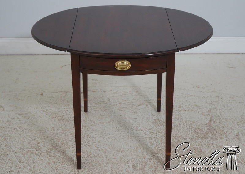 72246: HENKEL HARRIS Mahogany Dropleaf Pembroke Table gallery