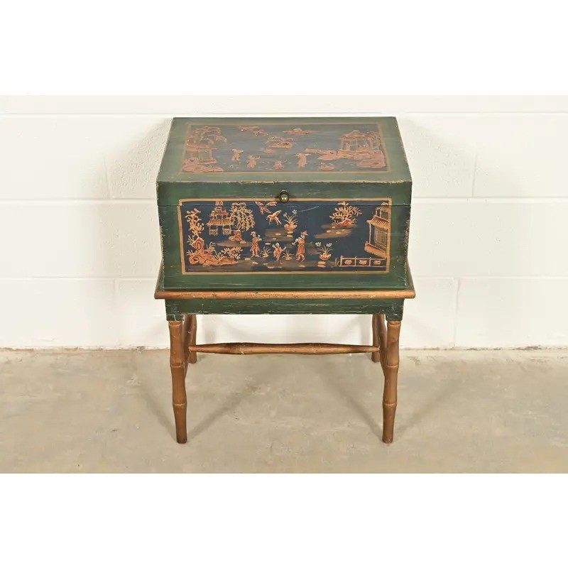 Hollywood Regency Chinoiserie Green Lacquered and Gold Gilt Chest on Stand