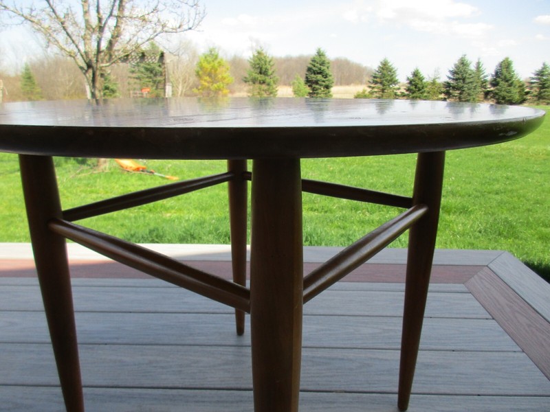 Mid Century Modern Circular Coffee Table by Mersman Furniture 8088 gallery