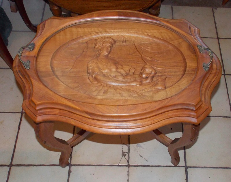 Walnut Queen Elizabeth & Charles Glass Top Coffee Table With Tray (CT-3)