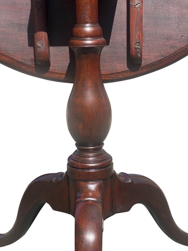 Antique Queen Anne Style Mahogany Dish Top Tea Table - Philadelphia Tilt Top gallery