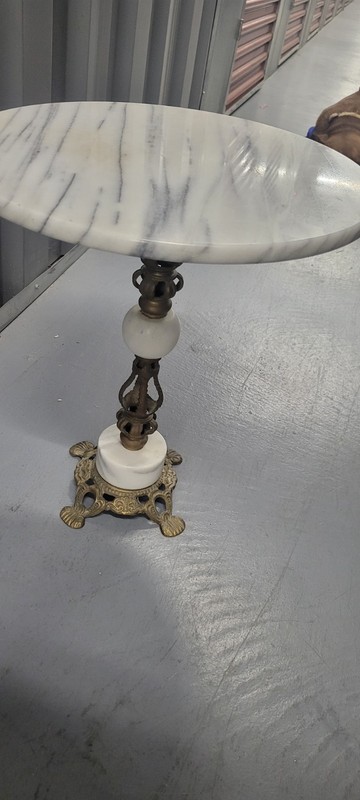 Vintage Antique Italian White Marble Round Brass Metal Side/Accent Table