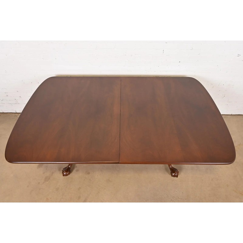 Henredon Georgian Mahogany Double Pedestal Extension Dining Table, Refinished gallery