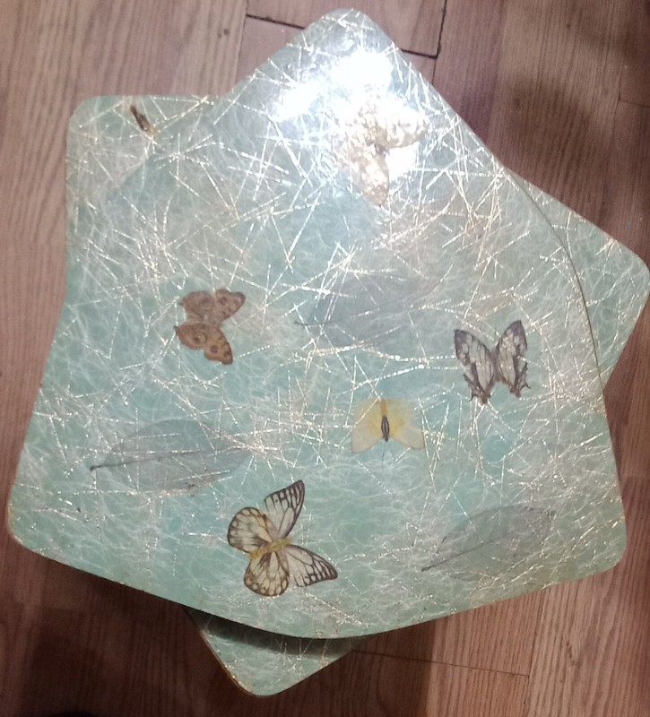 Set Of 3 Biltmore Mcm Butterfly Guitar Pick Shaped Stackable Tables gallery