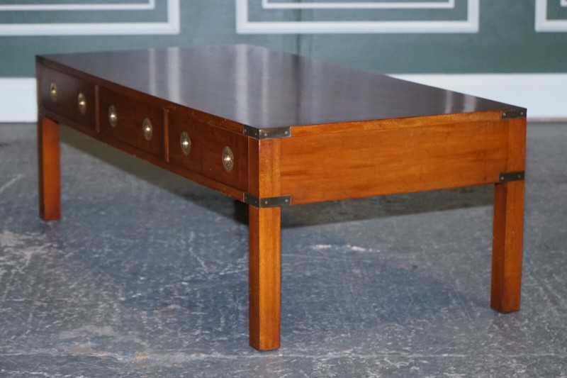 RESTORED BURR YEW & ELM BRASS MILITARY CAMPAIGN 3 DRAWER COFFEE TABLE gallery