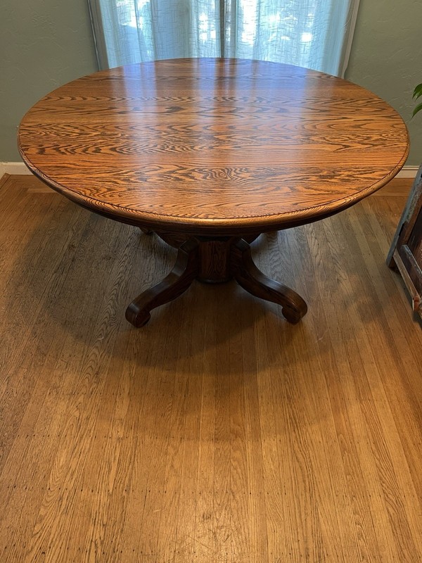 Solid Oak Table. 54” Round. Great Condition. 3 Leaves. From The 70’s.