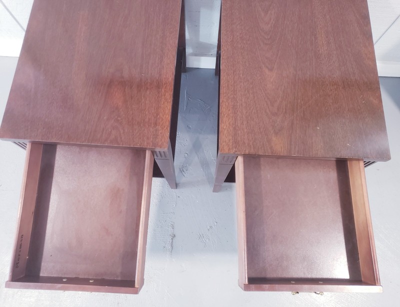 Two MERSMAN 25-2 Mahogany End Table With Wooden Drawer. Federalist Style. gallery