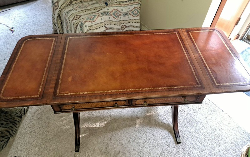 Heritage Henredon Mahogany Console Table