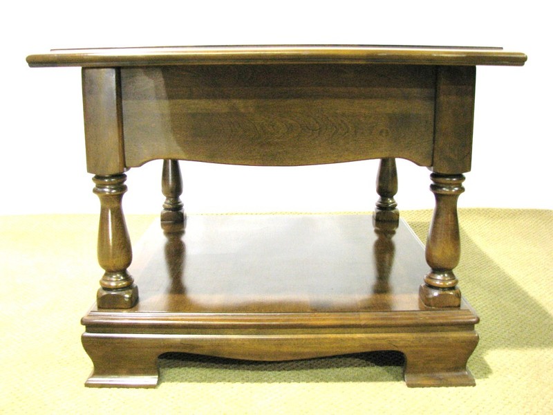 Ethan Allen 1970's Solid Maple "Heirloom" Square Lamp Table; Near Mint gallery